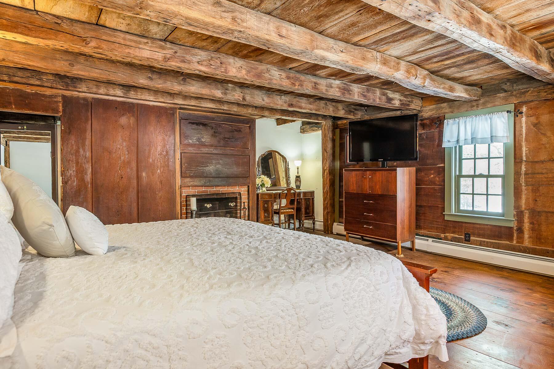 York, Maine 03909, United States, 3 Bedrooms Bedrooms, ,3 BathroomsBathrooms,Residential,Active,97053