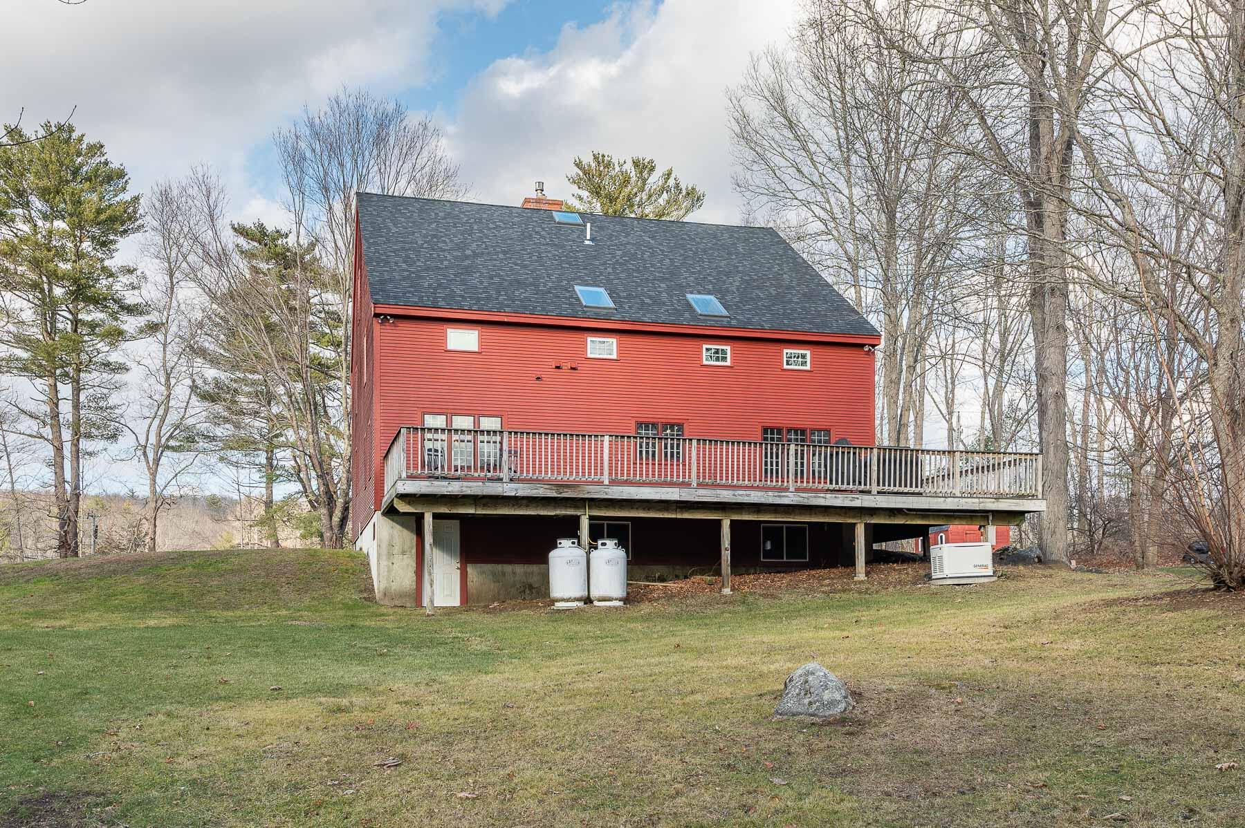 York, Maine 03909, United States, 3 Bedrooms Bedrooms, ,3 BathroomsBathrooms,Residential,Active,97053