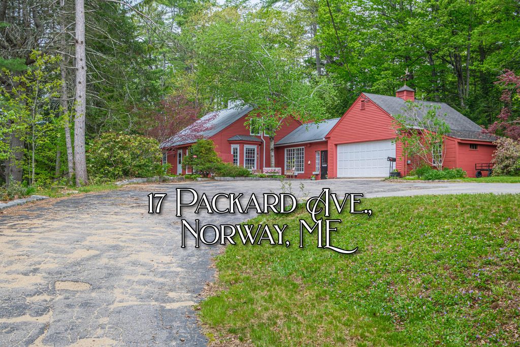 Photo of 17 Packard Avenue, Norway, ME 04268 (MLS # 1662981)