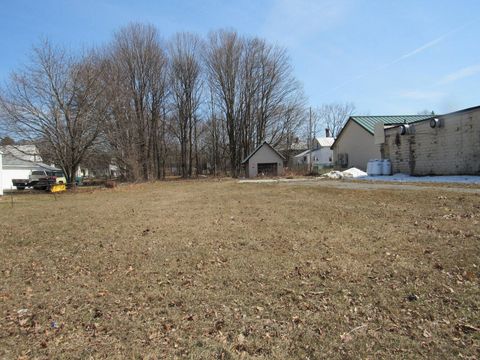 Photo of 19 Weston Avenue, Madison, ME 04950 (MLS # 1655999)