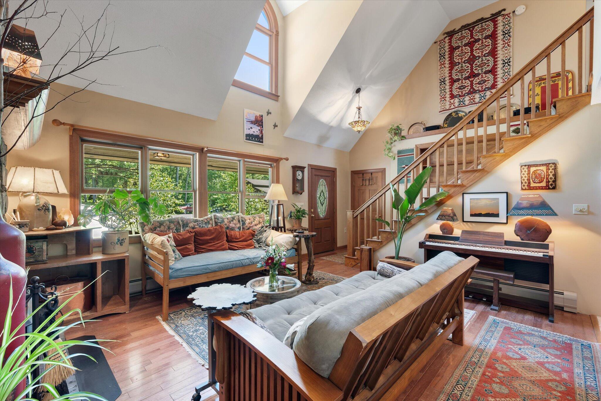 Ellsworth, Maine 04605, United States, 4 Bedrooms Bedrooms, ,3 BathroomsBathrooms,Residential,Active,175608