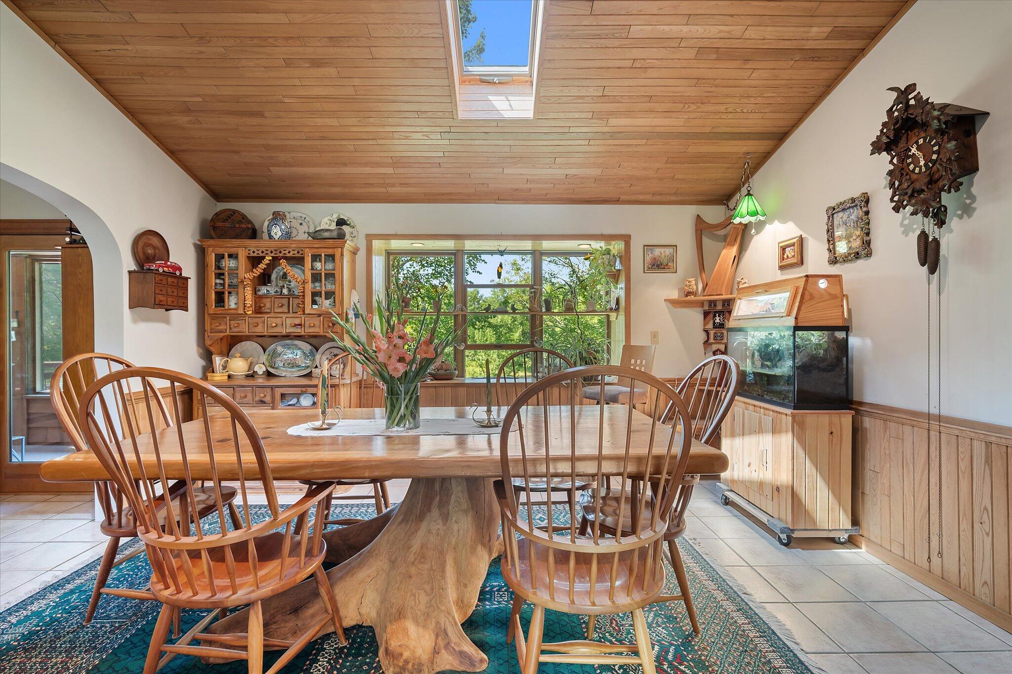 Ellsworth, Maine 04605, United States, 4 Bedrooms Bedrooms, ,3 BathroomsBathrooms,Residential,Active,175608