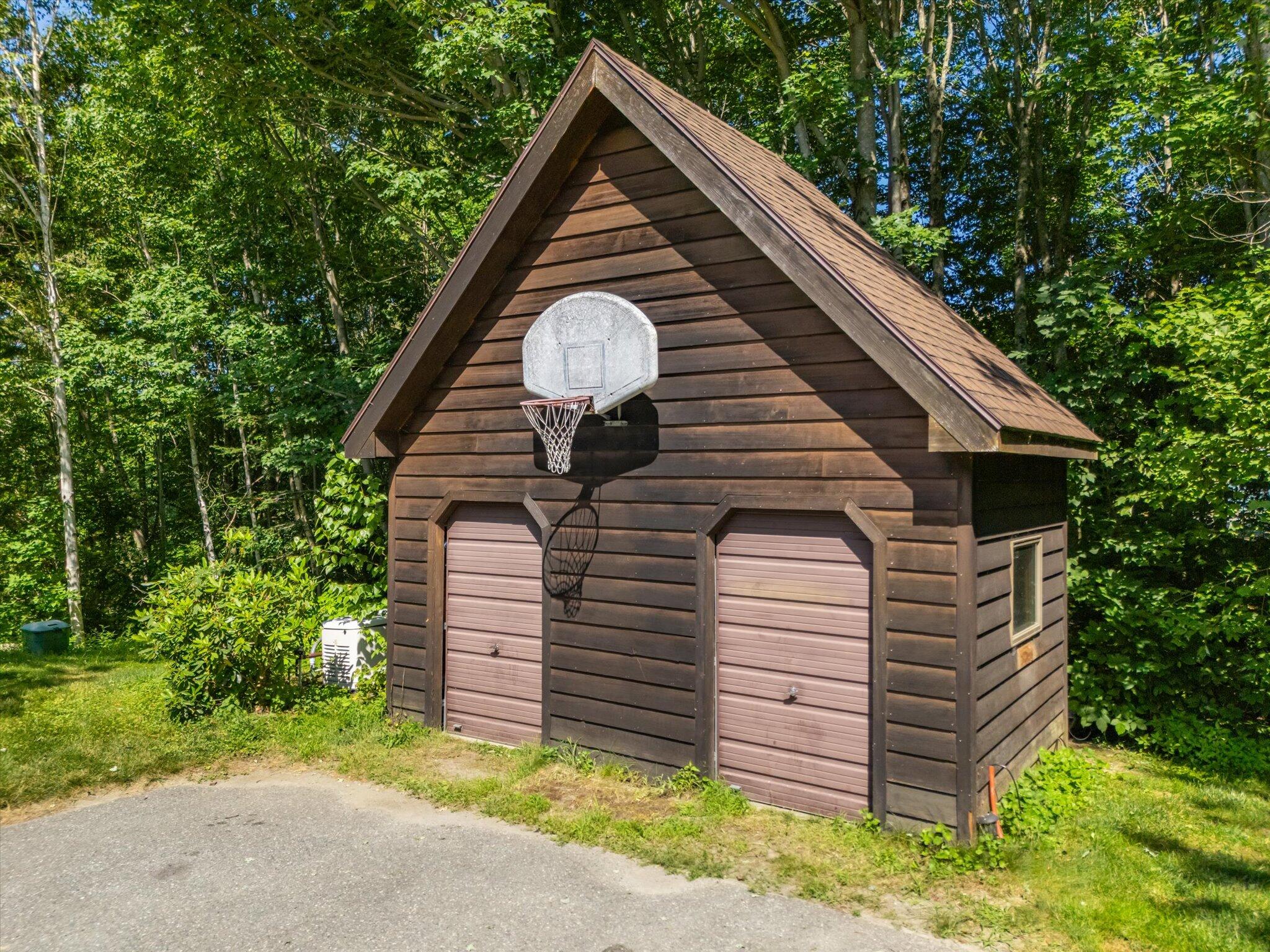 Ellsworth, Maine 04605, United States, 4 Bedrooms Bedrooms, ,3 BathroomsBathrooms,Residential,Active,175608