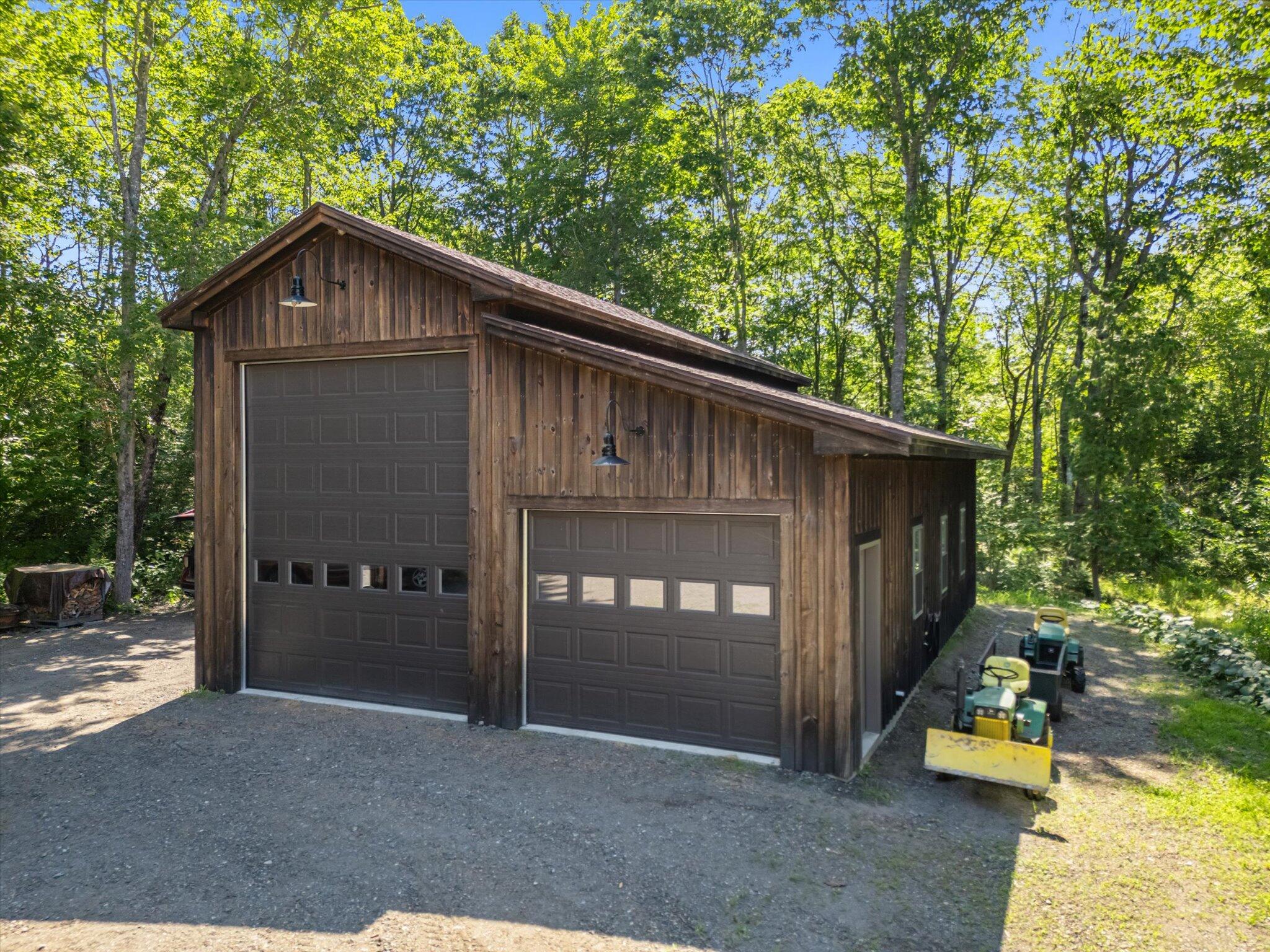 Ellsworth, Maine 04605, United States, 4 Bedrooms Bedrooms, ,3 BathroomsBathrooms,Residential,Active,175608