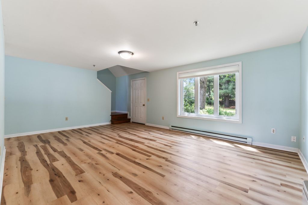 Photo of 6 Willow Grove Road #6, Brunswick, ME 04011 (MLS # 1634524)