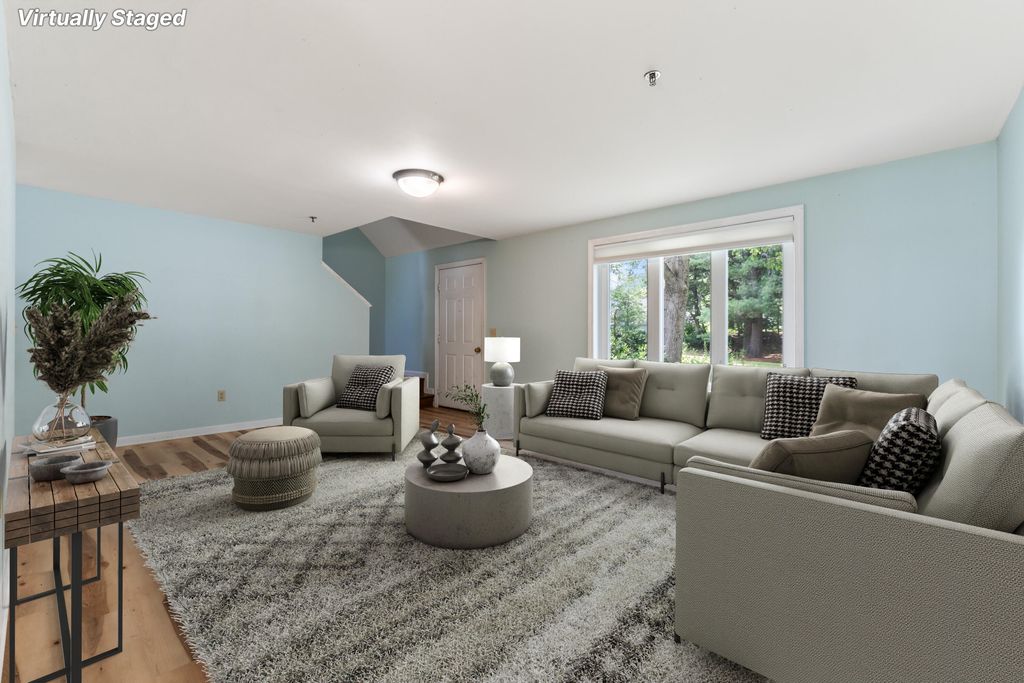 Photo of 6 Willow Grove Road #6, Brunswick, ME 04011 (MLS # 1634524)