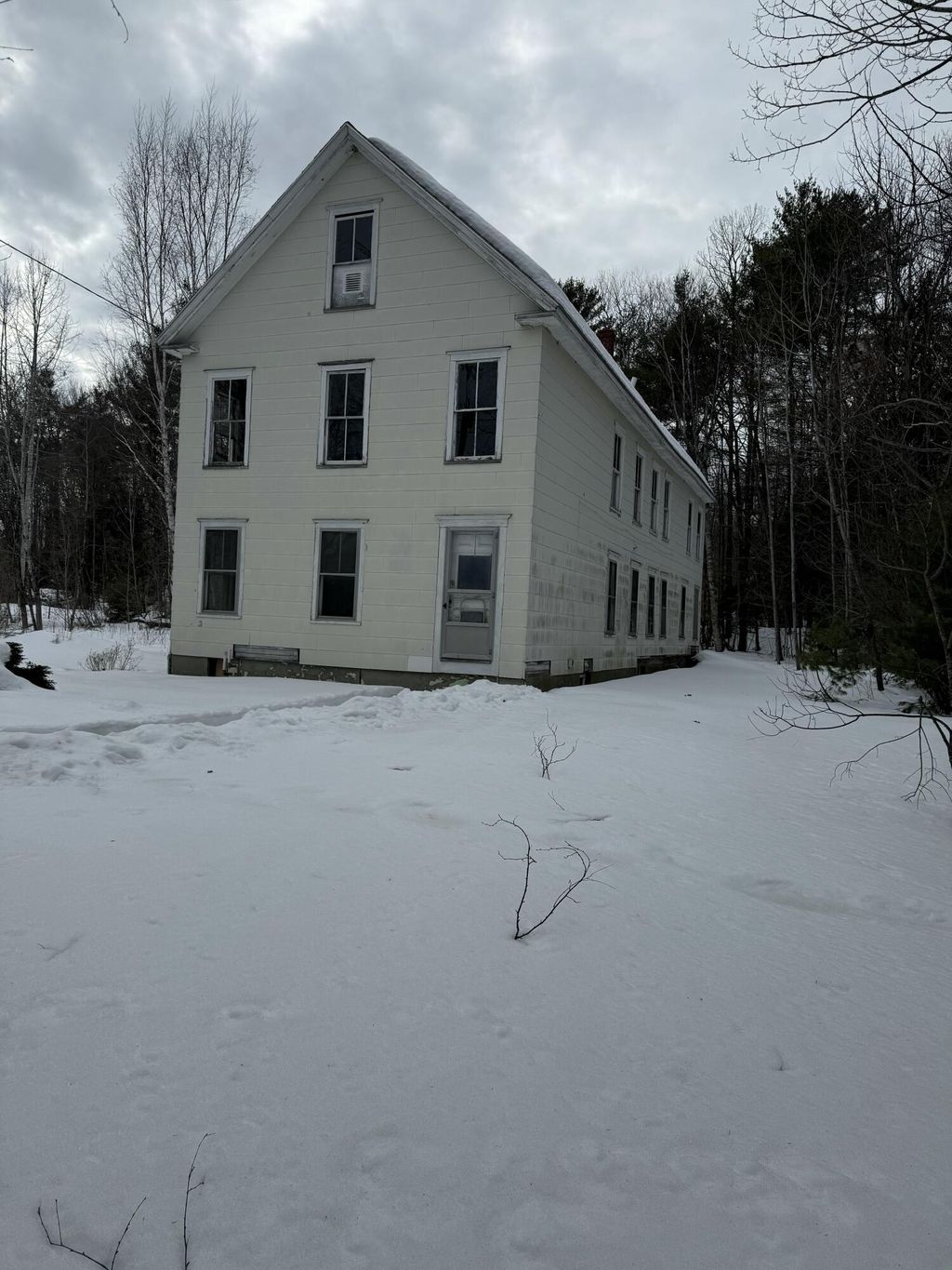 Photo of 62 N Main Street, Mechanic Falls, ME 04256 (MLS # 1654104)