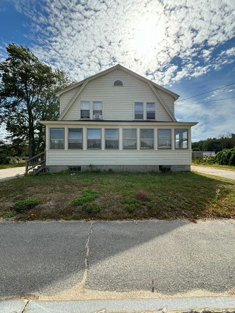 Photo of 433 Elm Street, Biddeford, ME 04005 (MLS # 1638009)