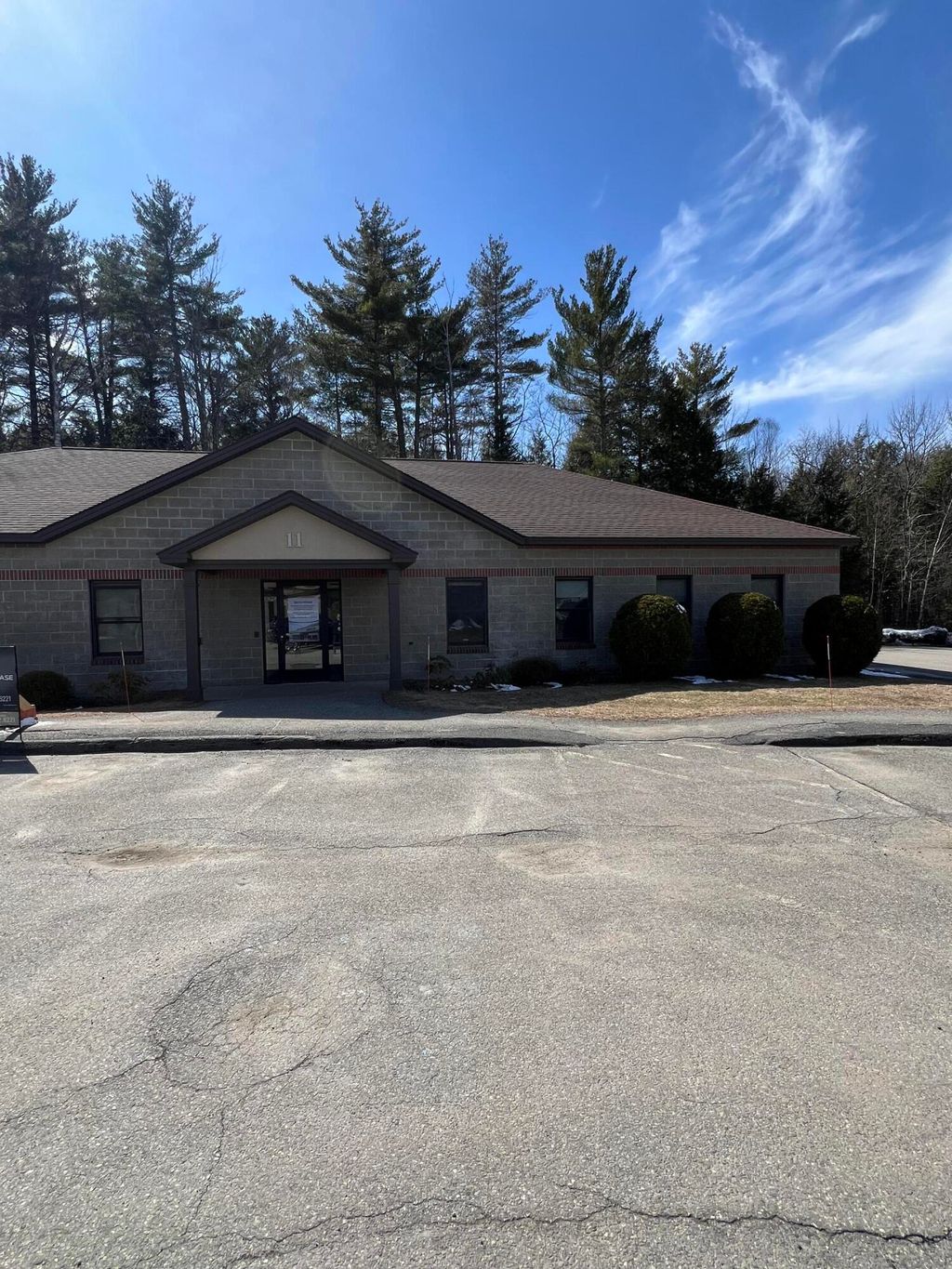 Photo of 11 Evergreen Drive, Oakland, ME 04963 (MLS # 1664109)