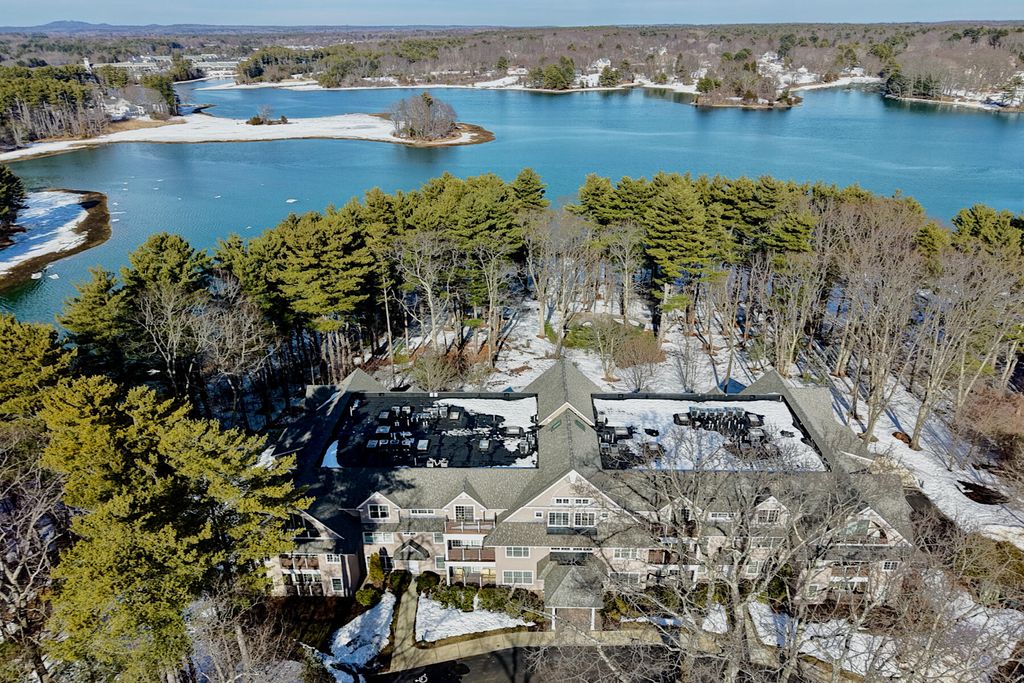 Photo of 100 Shepards Cove Road #H301, Kittery, ME 03904 (MLS # 1654355)