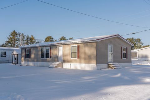 Photo of 16 Village Green Road, Waterville, ME 04901 (MLS # 1655405)