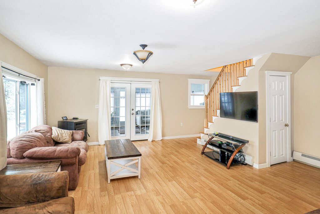 Photo of 52 Kimball Avenue, Mexico, ME 04257 (MLS # 1584605)