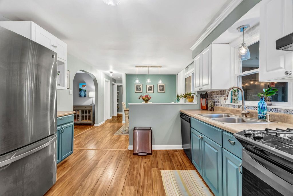 Photo of 39 Thompson Street, Brunswick, ME 04011 (MLS # 1636624)