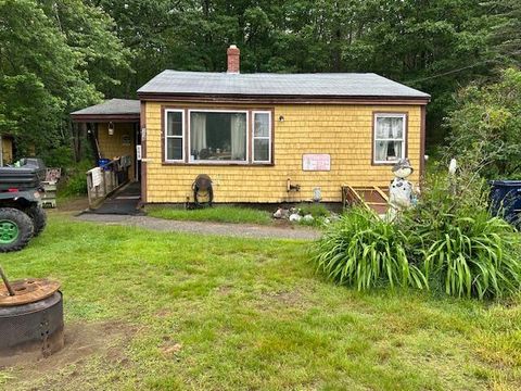 Photo of 258 Guinea Road, Biddeford, ME 04005 (MLS # 1629383)