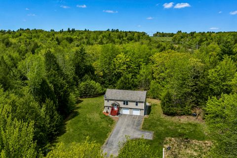 Photo of 109 Highland Ridge, Hollis, ME 04042 (MLS # 1663315)