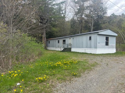 Photo of 5 Richards Road, Vassalboro, ME 04989 (MLS # 1662553)