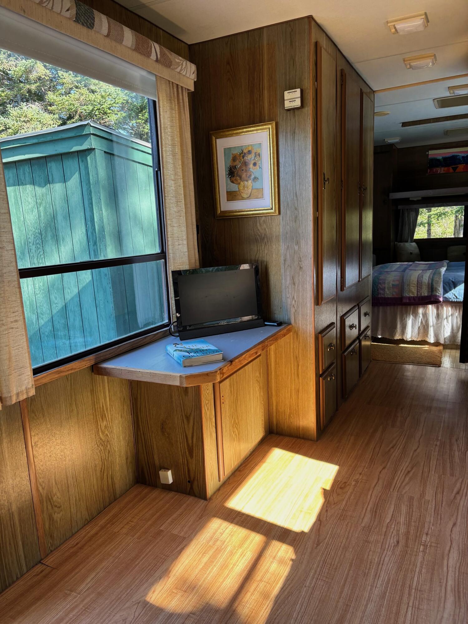 Islesboro, Maine 04848, United States, 1 Bedroom Bedrooms, ,Residential,Active,189089