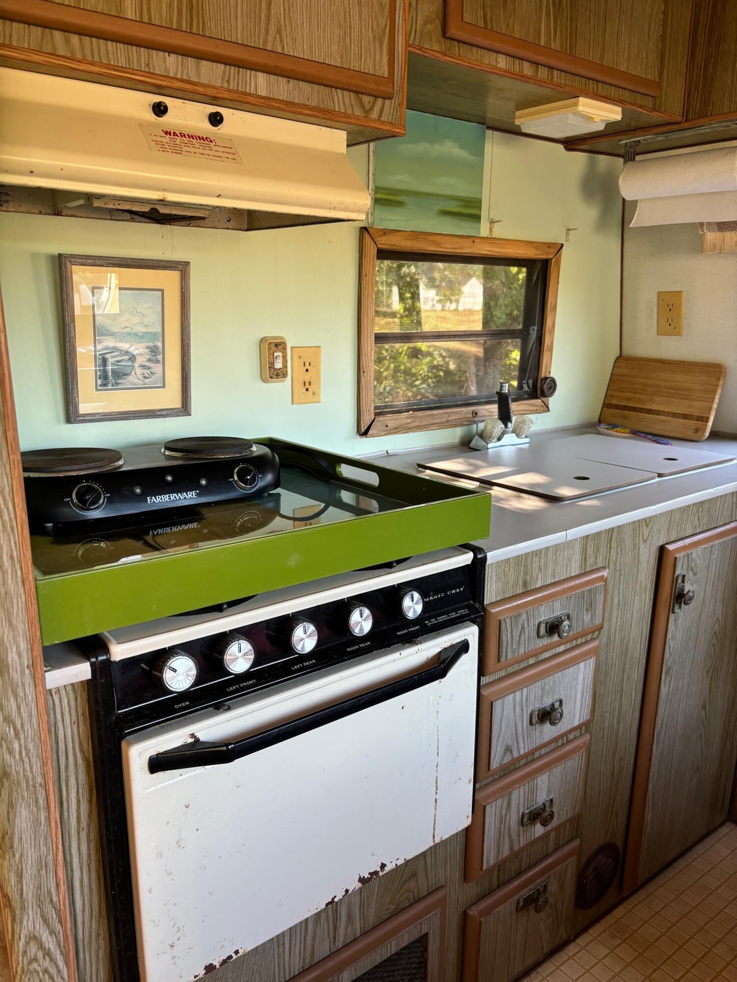 Islesboro, Maine 04848, United States, 1 Bedroom Bedrooms, ,Residential,Active,189089