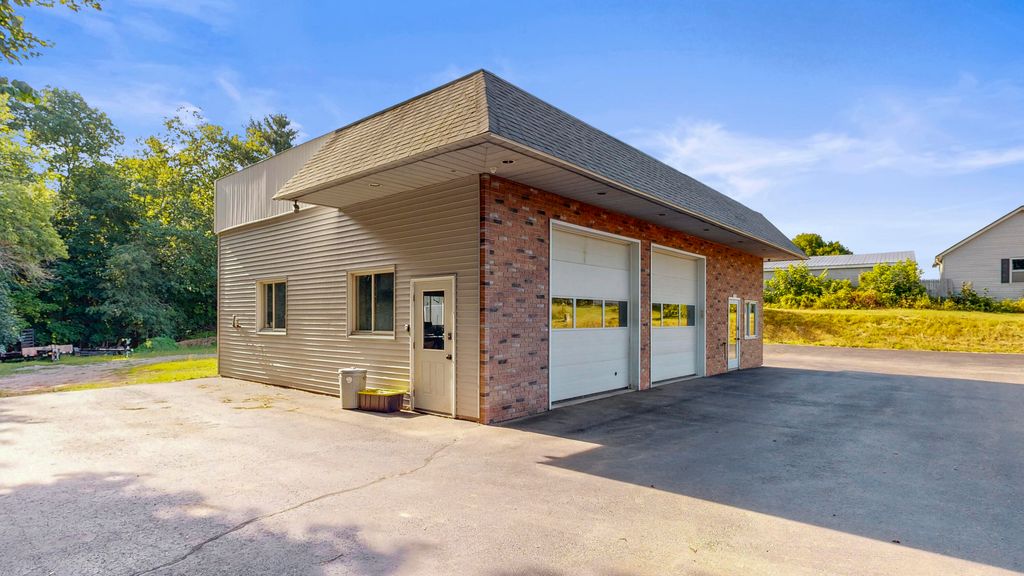 Photo of 1085 Main Street, Lewiston, ME 04240 (MLS # 1631298)