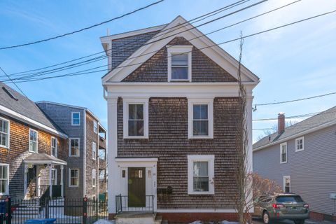 Photo of 92 Salem Street #2, Portland, ME 04102 (MLS # 1652823)