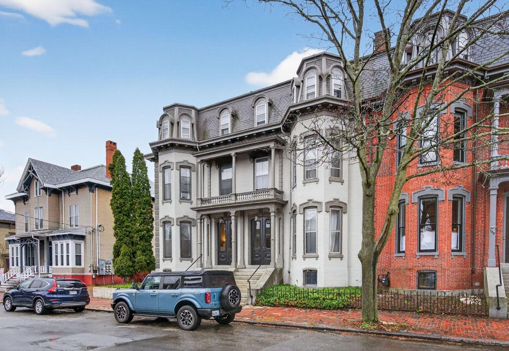 Photo of 138 Pine Street #3, Portland, ME 04102 (MLS # 1657058)