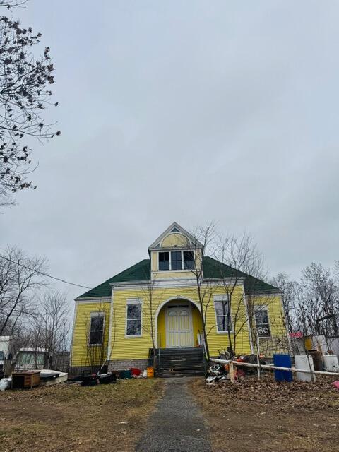 90 N Main Street