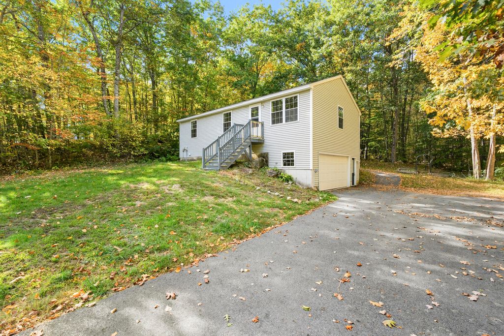 Photo of 57 Hill Valley Road, Poland, ME 04274 (MLS # 1642342)