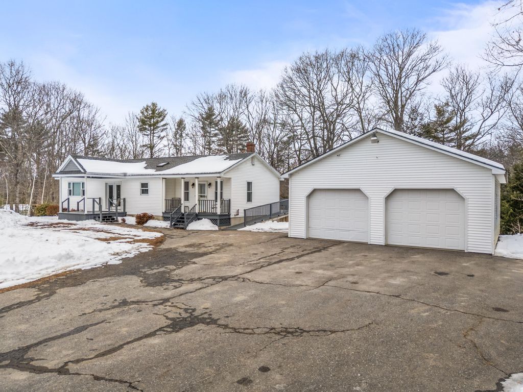 Photo of 97 1st Street, West Gardiner, ME 04345 (MLS # 1652622)