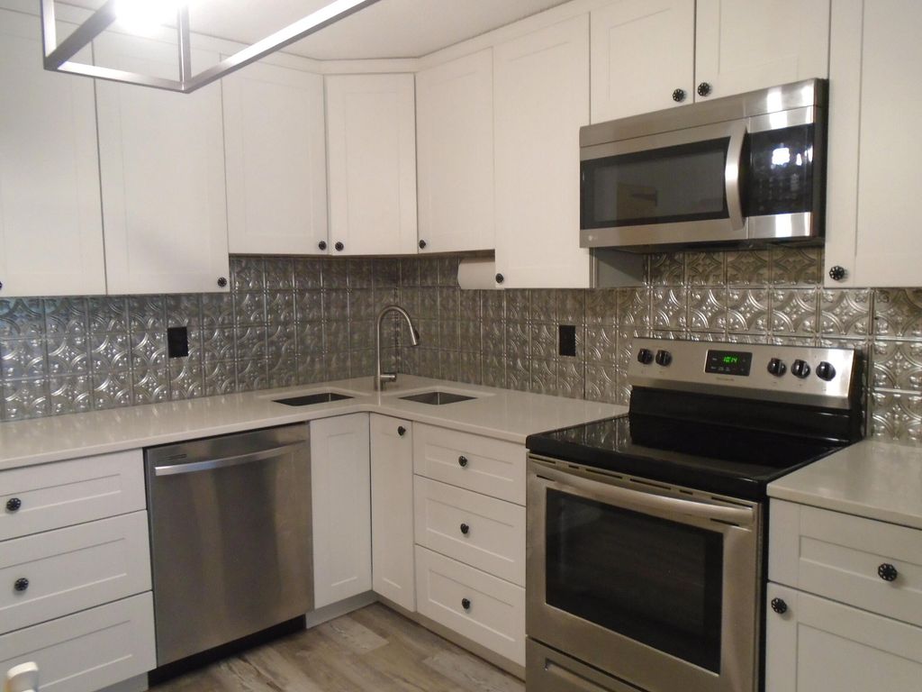 Photo of 5 Mar Val Terrace #B1, Winslow, ME 04901 (MLS # 1643337)