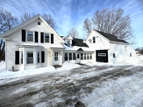 MLS: 1615056