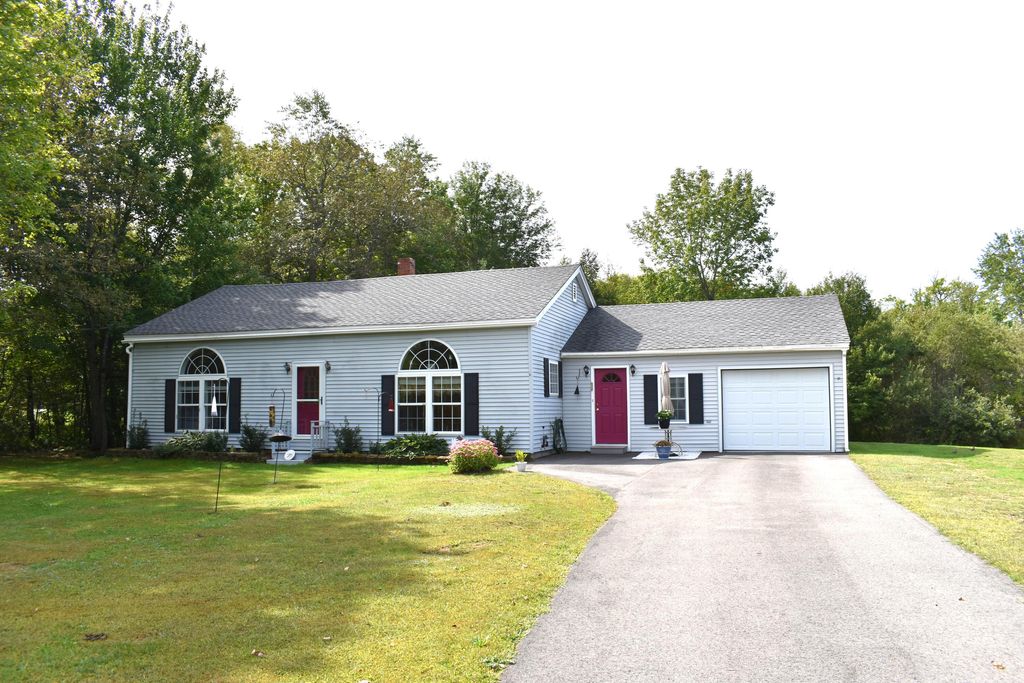 Photo of 19 Pendleton Road, Searsport, ME 04974 (MLS # 1649276)