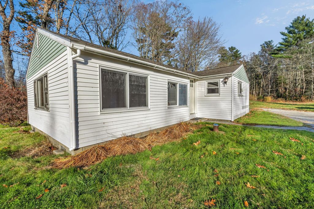 Photo of 307 Church Road, Brunswick, ME 04011 (MLS # 1643066)