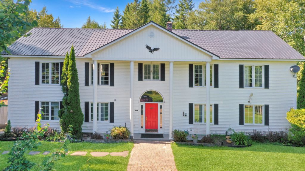 Photo of 152 E Green Ridge Road, Caribou, ME 04736 (MLS # 1650229)