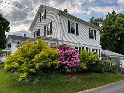Photo of 28 Mountainview Avenue, Bangor, ME 04401 (MLS # 1643664)