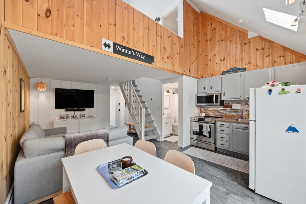 Photo of 1222 Left Bank #22, Carrabassett Valley, ME 04947 (MLS # 1642067)