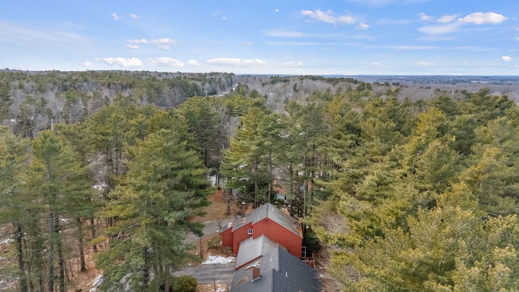 Photo of 16 Karynel Drive #16, South Portland, ME 04106 (MLS # 1649230)