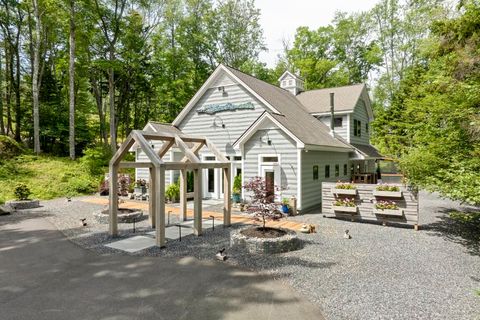Photo of 98 Meadow Cove Road, Boothbay, ME 04544 (MLS # 1635136)