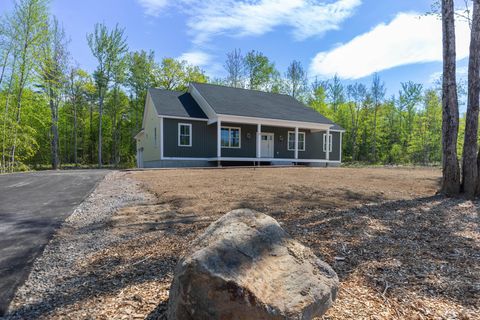 Photo of 25 Tomahawk Lane, Berwick, ME 03901 (MLS # 1663896)
