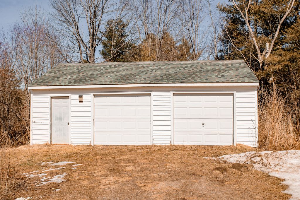 Photo of 213 S Belfast Avenue, Augusta, ME 04330 (MLS # 1654371)