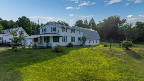 Photo of 24 Clifford Street, Mechanic Falls, ME 04256 (MLS # 1648942)