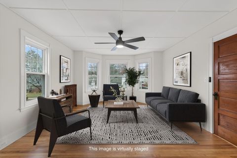 Photo of 1155 Washington Avenue #1, Portland, ME 04103 (MLS # 1643911)