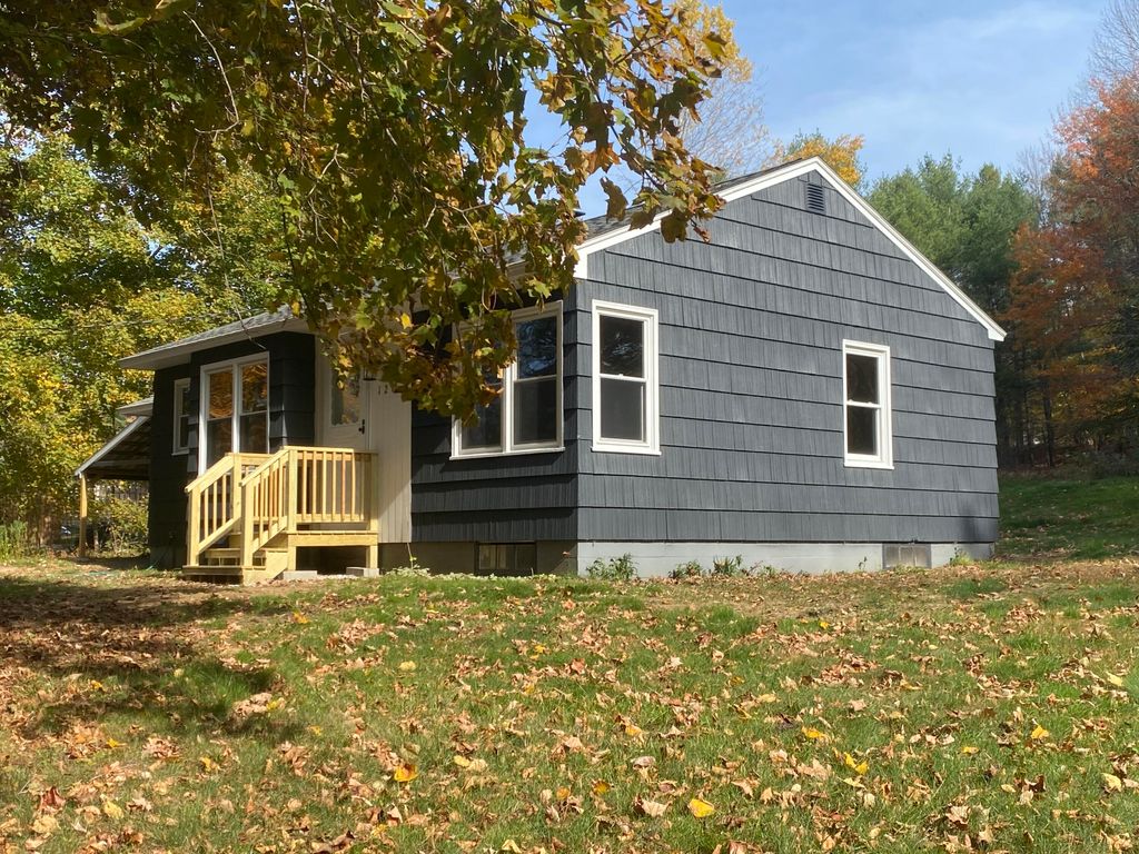 Photo of 127 Paris Hill Road, Paris, ME 04281 (MLS # 1641431)