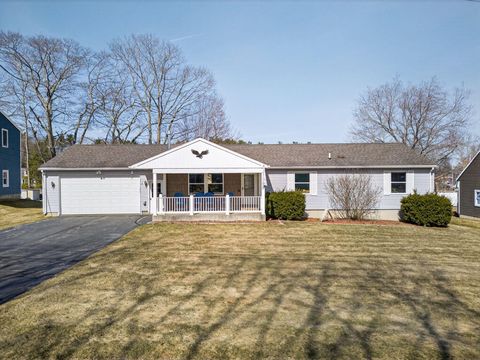 Photo of 6 Priscilla Avenue, Biddeford, ME 04005 (MLS # 1655960)