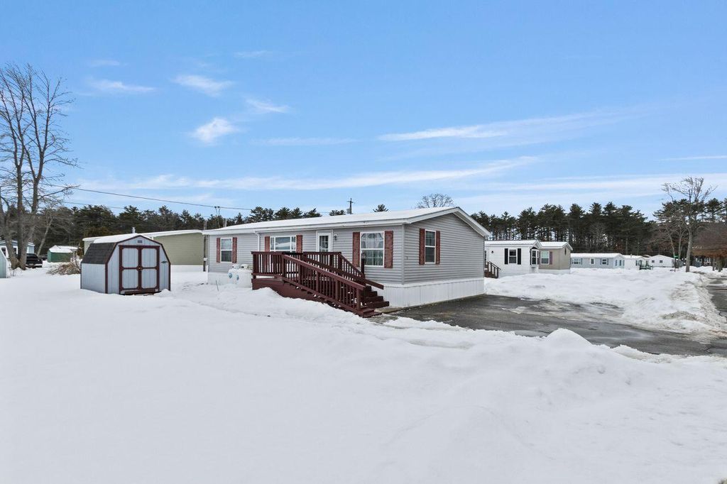 Photo of 51 Maquoit Road, Brunswick, ME 04011 (MLS # 1649253)