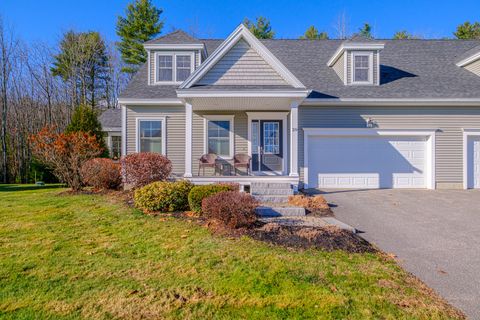 Photo of 29 McCann Way #29, Scarborough, ME 04074 (MLS # 1644601)