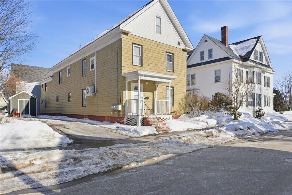 Photo of 9 Winter Street, Auburn, ME 04210 (MLS # 1652068)