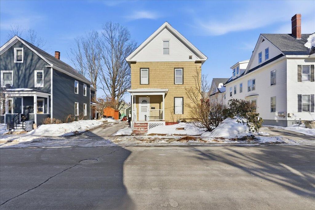 Photo of 9 Winter Street, Auburn, ME 04210 (MLS # 1652068)