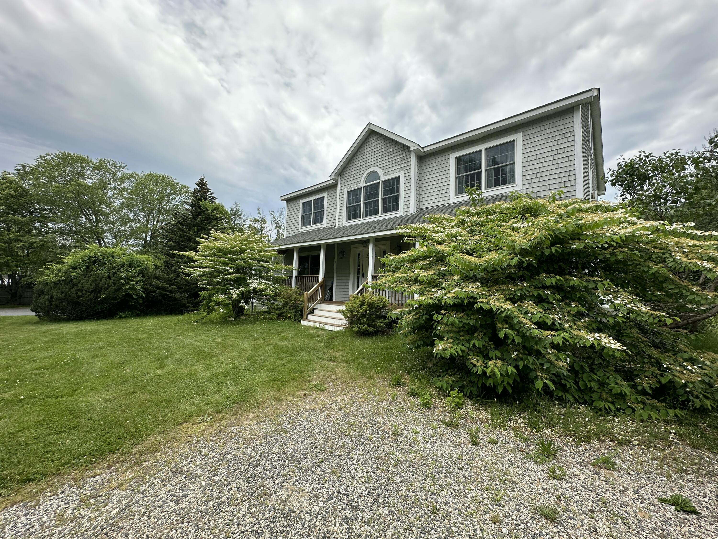 15 Cooley Lane