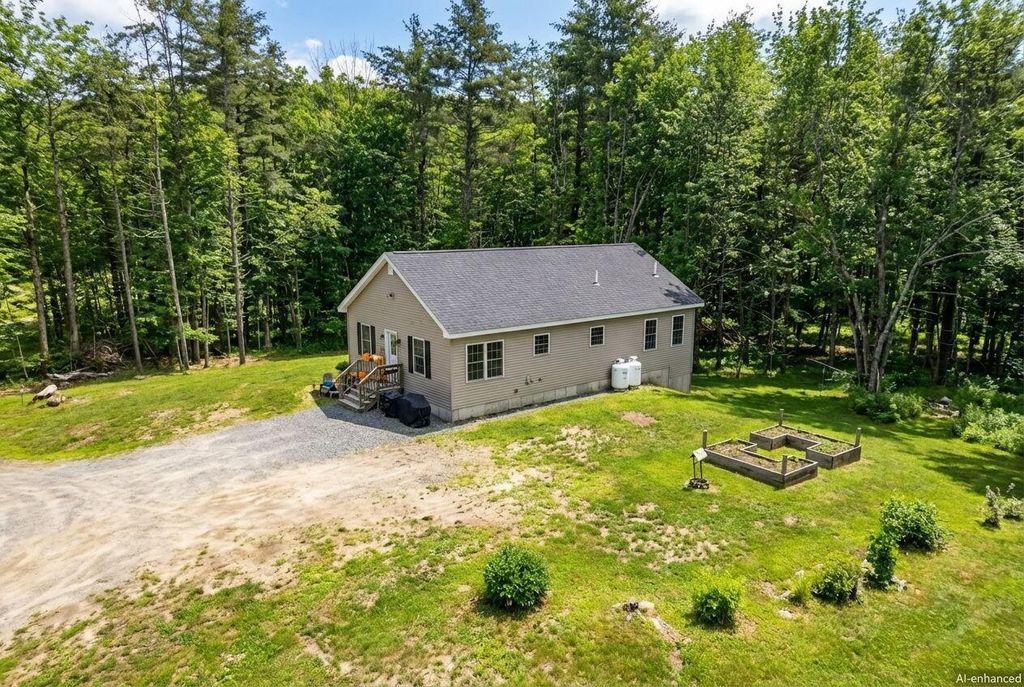 Photo of 136 Mountain Road, Raymond, ME 04071 (MLS # 1649467)