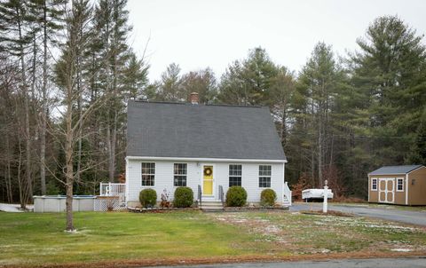 Photo of 9 Willow Circle, Lisbon, ME 04250 (MLS # 1644572)